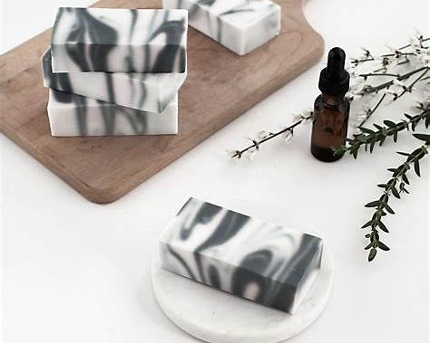 GUIDE 4 — Marbled Soap (Swirl Techniques)